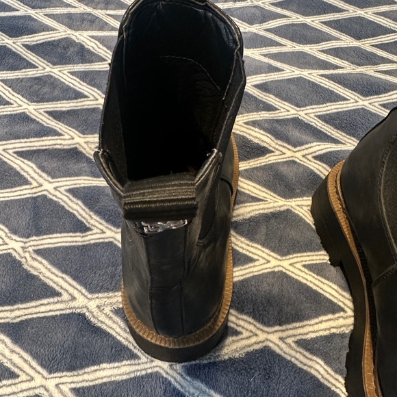 Sam Edelman Laguna Weatherproof Boot - Picture 10 of 12